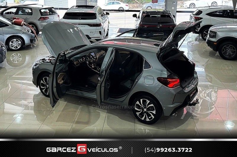 CHEVROLET ONIX 1.0PREMIER II 12V TURBO 2023/2024 GARCEZ VEÍCULOS BENTO GONÇALVES / Carros no Vale CHEVROLET ONIX 1.0PREMIER II 12V TURBO 2023/2024 GARCEZ VEÍCULOS BENTO GONÇALVES / Carros no Vale