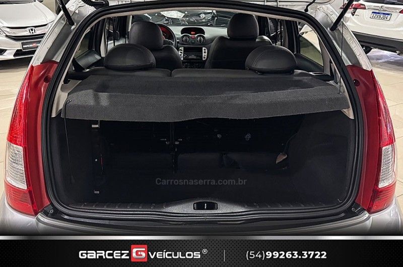 CITROËN C3 1.4 I GLX 8V 2011/2012 GARCEZ VEÍCULOS BENTO GONÇALVES / Carros no Vale CITROËN C3 1.4 I GLX 8V 2011/2012 GARCEZ VEÍCULOS BENTO GONÇALVES / Carros no Vale