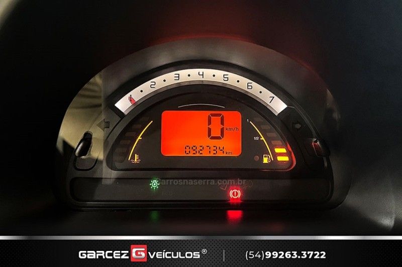 CITROËN C3 1.4 I GLX 8V 2011/2012 GARCEZ VEÍCULOS BENTO GONÇALVES / Carros no Vale CITROËN C3 1.4 I GLX 8V 2011/2012 GARCEZ VEÍCULOS BENTO GONÇALVES / Carros no Vale