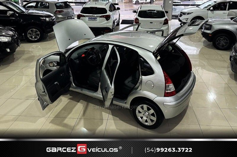 CITROËN C3 1.4 I GLX 8V 2011/2012 GARCEZ VEÍCULOS BENTO GONÇALVES / Carros no Vale CITROËN C3 1.4 I GLX 8V 2011/2012 GARCEZ VEÍCULOS BENTO GONÇALVES / Carros no Vale