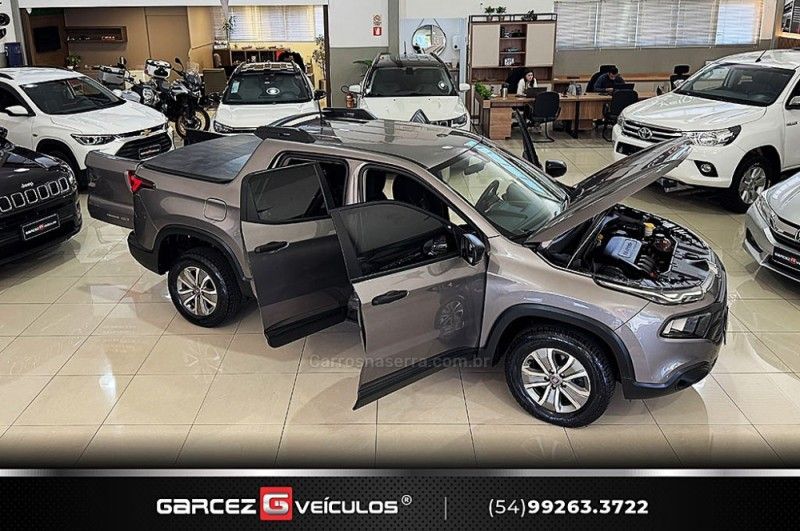 FIAT TORO 1.8 16V EVO FREEDOM 2017/2018 GARCEZ VEÍCULOS BENTO GONÇALVES / Carros no Vale FIAT TORO 1.8 16V EVO FREEDOM 2017/2018 GARCEZ VEÍCULOS BENTO GONÇALVES / Carros no Vale