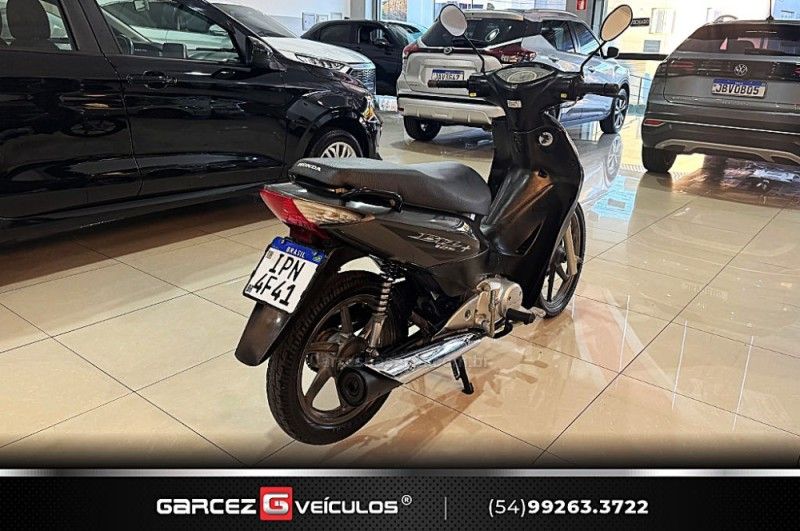 Honda Motos BIZ 125 2009/2009 GARCEZ VEÍCULOS BENTO GONÇALVES / Carros no Vale