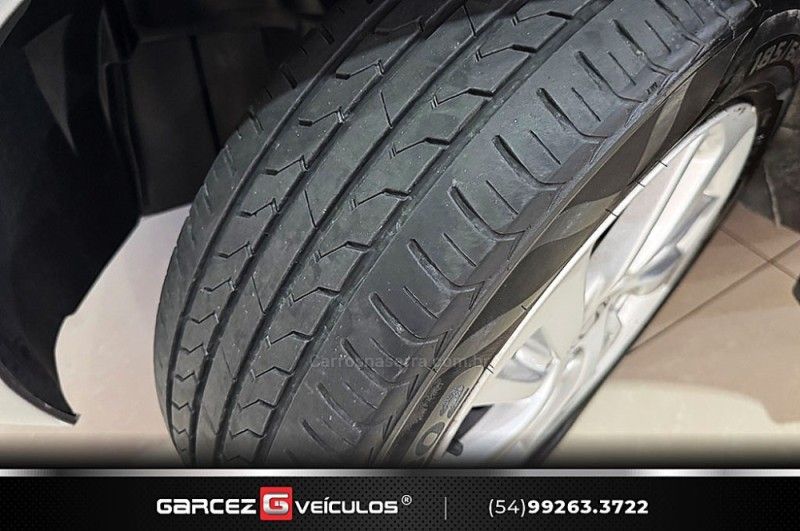 HONDA FIT 1.5 LX 16V 2014/2015 GARCEZ VEÍCULOS BENTO GONÇALVES / Carros no Vale