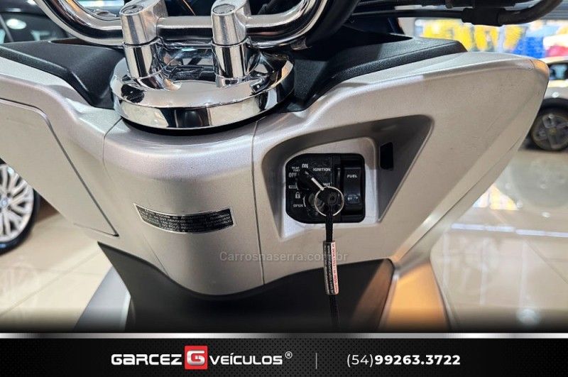 HONDA PCX 150 2018/2018 GARCEZ VEÍCULOS BENTO GONÇALVES / Carros no Vale