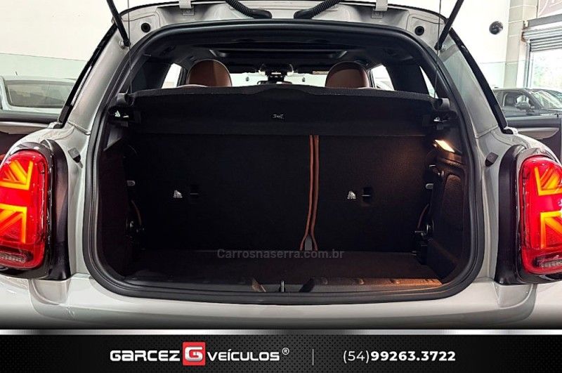 MINI COOPER S E EXCLUSIVE 184CV ELÉTRICO 2022/2023 GARCEZ VEÍCULOS BENTO GONÇALVES / Carros no Vale MINI COOPER S E EXCLUSIVE 184CV ELÉTRICO 2022/2023 GARCEZ VEÍCULOS BENTO GONÇALVES / Carros no Vale