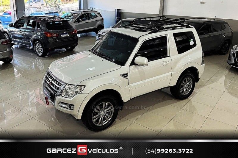 MITSUBISHI PAJERO FULL 3.2 HPE 4X4 16V TURBO INTERCOOLER 2016/2016 GARCEZ VEÍCULOS BENTO GONÇALVES / Carros no Vale MITSUBISHI PAJERO FULL 3.2 HPE 4X4 16V TURBO INTERCOOLER 2016/2016 GARCEZ VEÍCULOS BENTO GONÇALVES / Carros no Vale