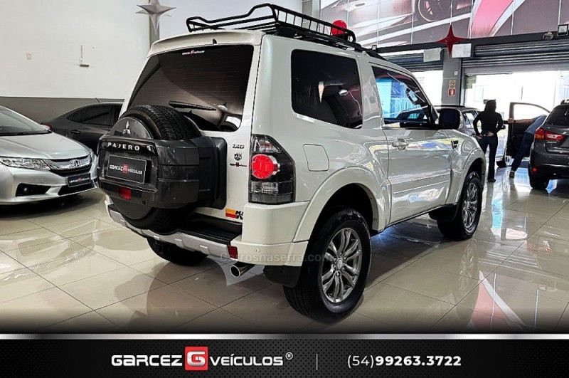 MITSUBISHI PAJERO FULL 3.2 HPE 4X4 16V TURBO INTERCOOLER 2016/2016 GARCEZ VEÍCULOS BENTO GONÇALVES / Carros no Vale MITSUBISHI PAJERO FULL 3.2 HPE 4X4 16V TURBO INTERCOOLER 2016/2016 GARCEZ VEÍCULOS BENTO GONÇALVES / Carros no Vale