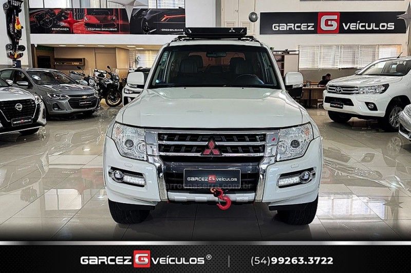 MITSUBISHI PAJERO FULL 3.2 HPE 4X4 16V TURBO INTERCOOLER 2016/2016 GARCEZ VEÍCULOS BENTO GONÇALVES / Carros no Vale MITSUBISHI PAJERO FULL 3.2 HPE 4X4 16V TURBO INTERCOOLER 2016/2016 GARCEZ VEÍCULOS BENTO GONÇALVES / Carros no Vale
