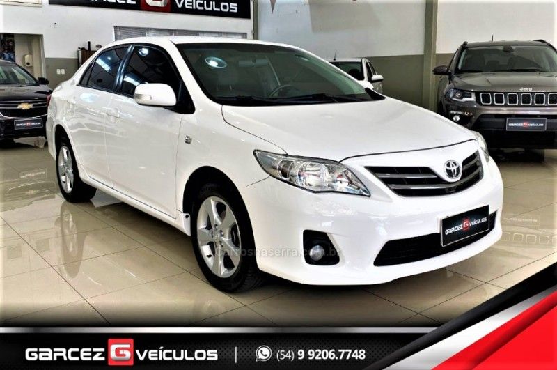 TOYOTA COROLLA 2.0 XEI 16V 2013/2014 GARCEZ VEÍCULOS BENTO GONÇALVES / Carros no Vale TOYOTA COROLLA 2.0 XEI 16V 2013/2014 GARCEZ VEÍCULOS BENTO GONÇALVES / Carros no Vale