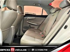 TOYOTA COROLLA 2.0 XEI 16V 2013/2014 GARCEZ VEÍCULOS BENTO GONÇALVES / Carros no Vale