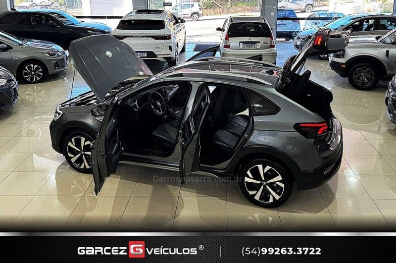 VOLKSWAGEN NIVUS 1.0 TSI HIGHLINE 2023/2023 GARCEZ VEÍCULOS BENTO GONÇALVES / Carros no Vale