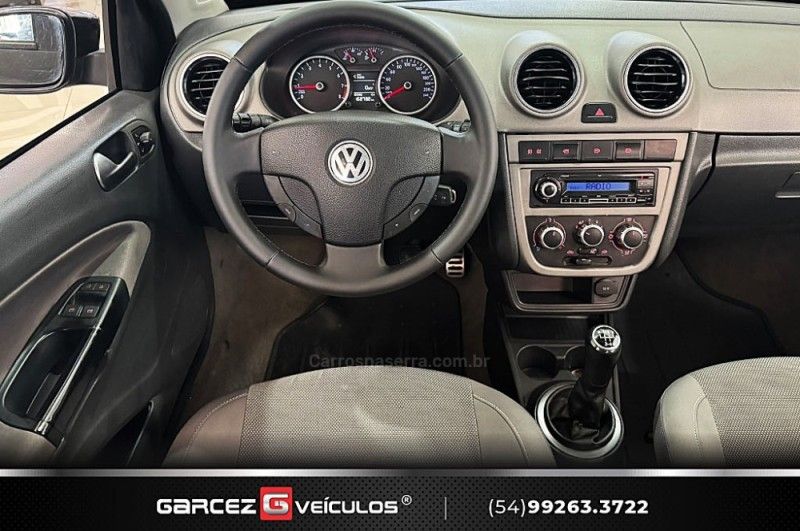 VOLKSWAGEN VOYAGE 1.6 MI COMFORTLINE 8V 2008/2009 GARCEZ VEÍCULOS BENTO GONÇALVES / Carros no Vale VOLKSWAGEN VOYAGE 1.6 MI COMFORTLINE 8V 2008/2009 GARCEZ VEÍCULOS BENTO GONÇALVES / Carros no Vale