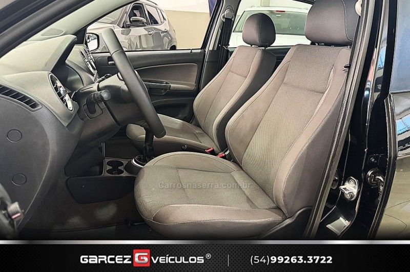 VOLKSWAGEN VOYAGE 1.6 MI COMFORTLINE 8V 2008/2009 GARCEZ VEÍCULOS BENTO GONÇALVES / Carros no Vale VOLKSWAGEN VOYAGE 1.6 MI COMFORTLINE 8V 2008/2009 GARCEZ VEÍCULOS BENTO GONÇALVES / Carros no Vale