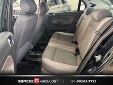 VOLKSWAGEN VOYAGE 1.6 MI COMFORTLINE 8V 2008/2009 GARCEZ VEÍCULOS BENTO GONÇALVES / Carros no Vale