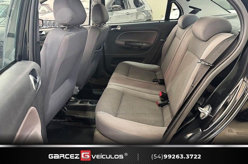 VOLKSWAGEN VOYAGE 1.6 MI COMFORTLINE 8V 2008/2009 GARCEZ VEÍCULOS BENTO GONÇALVES / Carros no Vale VOLKSWAGEN VOYAGE 1.6 MI COMFORTLINE 8V 2008/2009 GARCEZ VEÍCULOS BENTO GONÇALVES / Carros no Vale