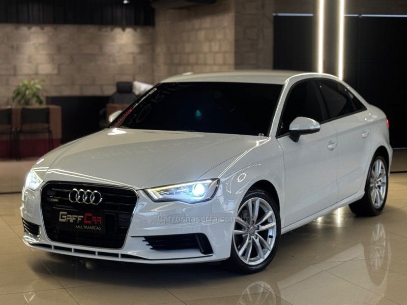 AUDI A3 1.4 TFSI SEDAN ATTRACTION 16V TIPTRONIC 2014/2015 GRIFFCAR MULTIMARCAS DOIS IRMÃOS / Carros no Vale AUDI A3 1.4 TFSI SEDAN ATTRACTION 16V TIPTRONIC 2014/2015 GRIFFCAR MULTIMARCAS DOIS IRMÃOS / Carros no Vale