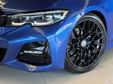 BMW 320I 2.0 M SPORT 16V TURBO 2021/2021 GRIFFCAR MULTIMARCAS DOIS IRMÃOS / Carros no Vale