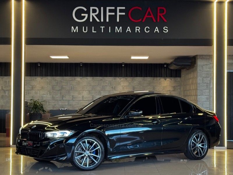 BMW 320I 2.0 M SPORT GP 16V TURBO ACTIVE 2023/2024 GRIFFCAR MULTIMARCAS DOIS IRMÃOS / Carros no Vale BMW 320I 2.0 M SPORT GP 16V TURBO ACTIVE 2023/2024 GRIFFCAR MULTIMARCAS DOIS IRMÃOS / Carros no Vale
