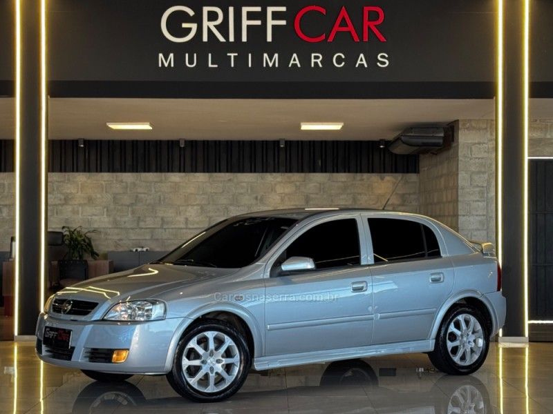 CHEVROLET ASTRA 2.0 MPFI ADVANTAGE 8V 2009/2010 GRIFFCAR MULTIMARCAS DOIS IRMÃOS / Carros no Vale CHEVROLET ASTRA 2.0 MPFI ADVANTAGE 8V 2009/2010 GRIFFCAR MULTIMARCAS DOIS IRMÃOS / Carros no Vale