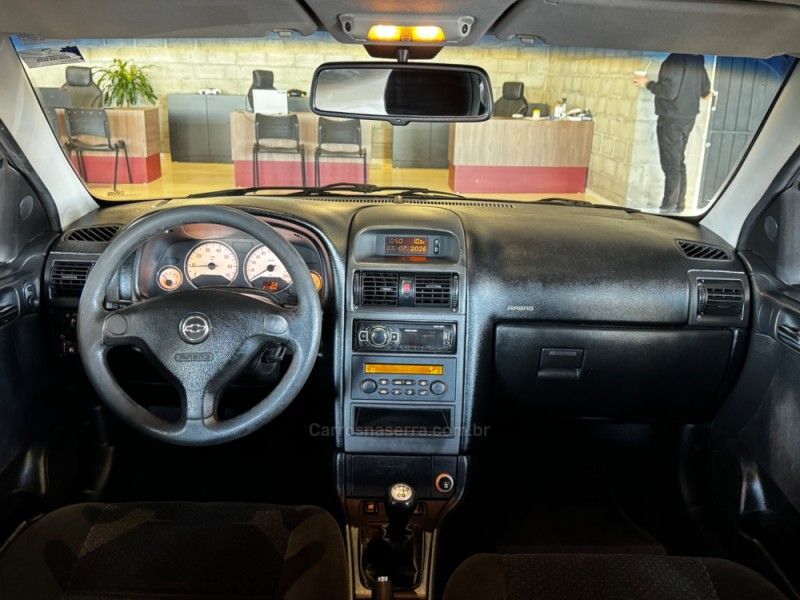 CHEVROLET ASTRA 2.0 MPFI ADVANTAGE 8V 2009/2010 GRIFFCAR MULTIMARCAS DOIS IRMÃOS / Carros no Vale CHEVROLET ASTRA 2.0 MPFI ADVANTAGE 8V 2009/2010 GRIFFCAR MULTIMARCAS DOIS IRMÃOS / Carros no Vale