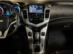 CHEVROLET CRUZE 1.8 LT 16V 2013/2013 GRIFFCAR MULTIMARCAS DOIS IRMÃOS / Carros no Vale