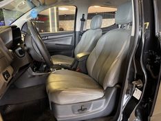 CHEVROLET S10 2.4 LTZ 4X2 CD 8V 2012/2013 GRIFFCAR MULTIMARCAS DOIS IRMÃOS / Carros no Vale