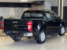 CHEVROLET S10 2.4 LTZ 4X2 CD 8V 2012/2013 GRIFFCAR MULTIMARCAS DOIS IRMÃOS / Carros no Vale