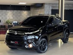FIAT TORO 1.8 16V EVO FREEDOM 2017/2018 GRIFFCAR MULTIMARCAS DOIS IRMÃOS / Carros no Vale