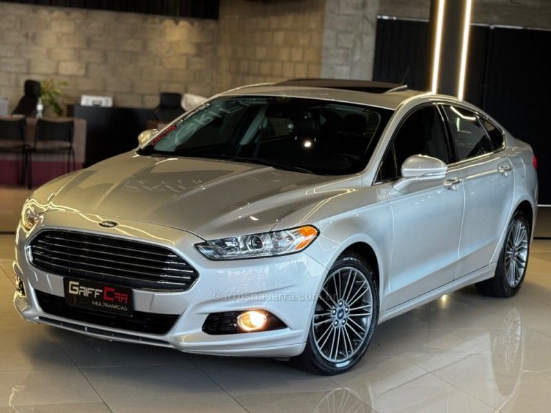 FORD FUSION 2.0 TITANIUM FWD 16V 2015/2016 GRIFFCAR MULTIMARCAS DOIS IRMÃOS / Carros no Vale FORD FUSION 2.0 TITANIUM FWD 16V 2015/2016 GRIFFCAR MULTIMARCAS DOIS IRMÃOS / Carros no Vale