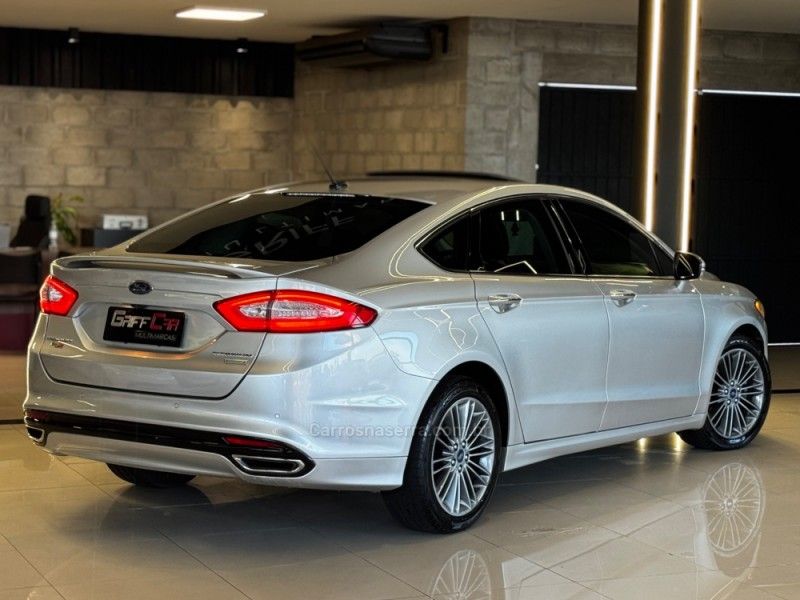 FORD FUSION 2.0 TITANIUM FWD 16V 2015/2016 GRIFFCAR MULTIMARCAS DOIS IRMÃOS / Carros no Vale FORD FUSION 2.0 TITANIUM FWD 16V 2015/2016 GRIFFCAR MULTIMARCAS DOIS IRMÃOS / Carros no Vale