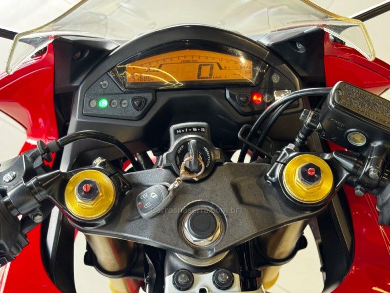 Honda Motos CBR 600F ABS 2013/2013 GRIFFCAR MULTIMARCAS DOIS IRMÃOS / Carros no Vale Honda Motos CBR 600F ABS 2013/2013 GRIFFCAR MULTIMARCAS DOIS IRMÃOS / Carros no Vale