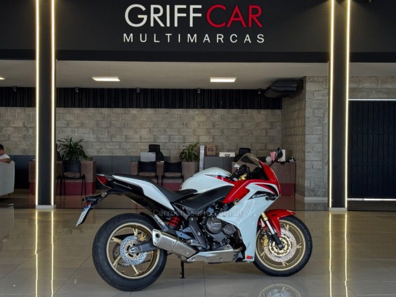 Honda Motos CBR 600F ABS 2013/2013 GRIFFCAR MULTIMARCAS DOIS IRMÃOS / Carros no Vale Honda Motos CBR 600F ABS 2013/2013 GRIFFCAR MULTIMARCAS DOIS IRMÃOS / Carros no Vale