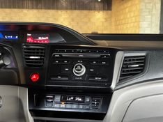 HONDA CIVIC 1.8 LXS 16V 2014/2015 GRIFFCAR MULTIMARCAS DOIS IRMÃOS / Carros no Vale