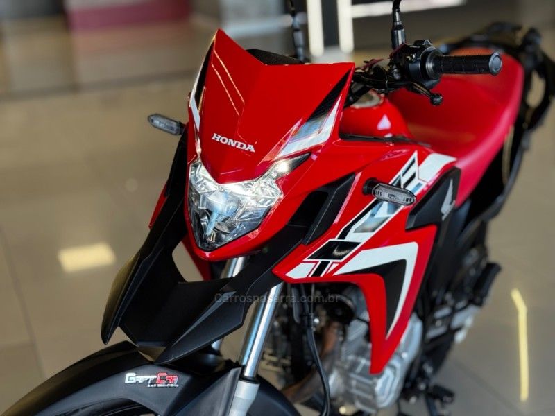 HONDA XRE 300 RALLY ABS 2021/2022 GRIFFCAR MULTIMARCAS DOIS IRMÃOS / Carros no Vale HONDA XRE 300 RALLY ABS 2021/2022 GRIFFCAR MULTIMARCAS DOIS IRMÃOS / Carros no Vale