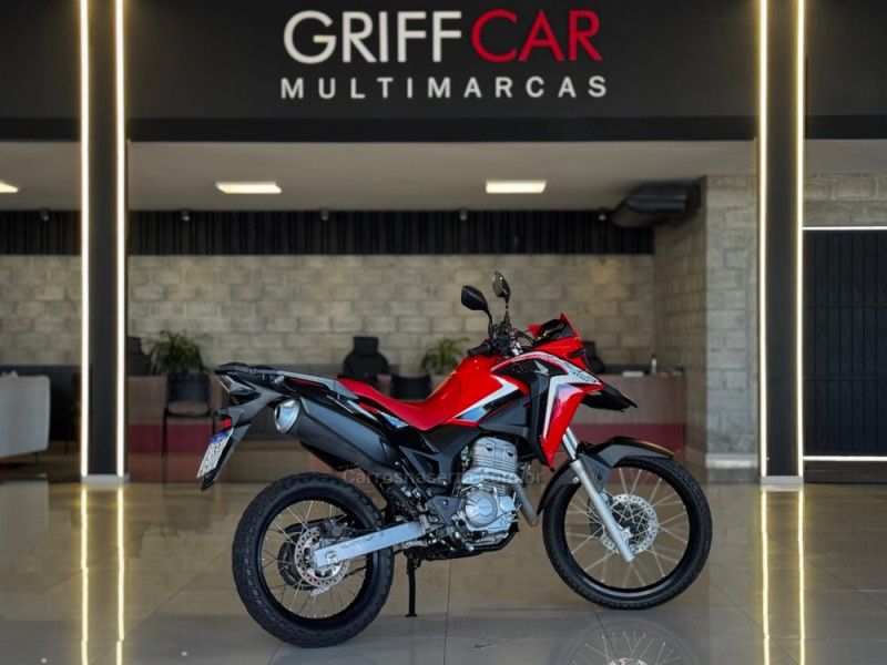 HONDA XRE 300 RALLY ABS 2021/2022 GRIFFCAR MULTIMARCAS DOIS IRMÃOS / Carros no Vale HONDA XRE 300 RALLY ABS 2021/2022 GRIFFCAR MULTIMARCAS DOIS IRMÃOS / Carros no Vale