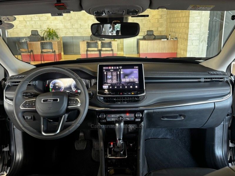 JEEP COMPASS 1.3 LIMITED T270 16V TURBO 2022/2023 GRIFFCAR MULTIMARCAS DOIS IRMÃOS / Carros no Vale JEEP COMPASS 1.3 LIMITED T270 16V TURBO 2022/2023 GRIFFCAR MULTIMARCAS DOIS IRMÃOS / Carros no Vale