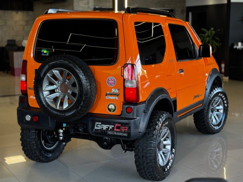 SUZUKI JIMNY 1.3 4SPORT 4X4 16V 2018/2019 GRIFFCAR MULTIMARCAS DOIS IRMÃOS / Carros no Vale SUZUKI JIMNY 1.3 4SPORT 4X4 16V 2018/2019 GRIFFCAR MULTIMARCAS DOIS IRMÃOS / Carros no Vale