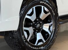 TOYOTA HILUX 2.8 SRX 4X4 CD 16V 2019/2020 GRIFFCAR MULTIMARCAS DOIS IRMÃOS / Carros no Vale