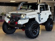 TROLLER T4 3.2 TDI 4X4 20V TURBO INTERCOOLER 2017/2017 GRIFFCAR MULTIMARCAS DOIS IRMÃOS / Carros no Vale