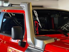TROLLER T4 3.2 TDI 4X4 20V TURBO INTERCOOLER 2015/2016 GRIFFCAR MULTIMARCAS DOIS IRMÃOS / Carros no Vale