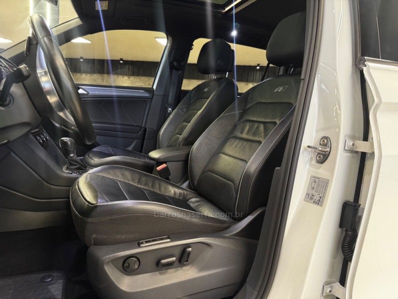 VOLKSWAGEN TIGUAN 2.0 ALLSPACE R-LINE 350 TSI 4X4 2019/2019 GRIFFCAR MULTIMARCAS DOIS IRMÃOS / Carros no Vale VOLKSWAGEN TIGUAN 2.0 ALLSPACE R-LINE 350 TSI 4X4 2019/2019 GRIFFCAR MULTIMARCAS DOIS IRMÃOS / Carros no Vale
