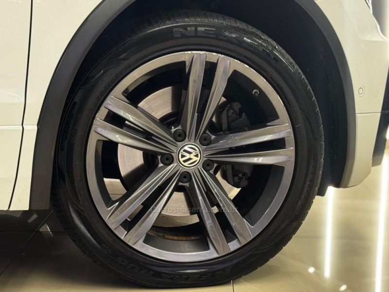 VOLKSWAGEN TIGUAN 2.0 ALLSPACE R-LINE 350 TSI 4X4 2019/2019 GRIFFCAR MULTIMARCAS DOIS IRMÃOS / Carros no Vale VOLKSWAGEN TIGUAN 2.0 ALLSPACE R-LINE 350 TSI 4X4 2019/2019 GRIFFCAR MULTIMARCAS DOIS IRMÃOS / Carros no Vale