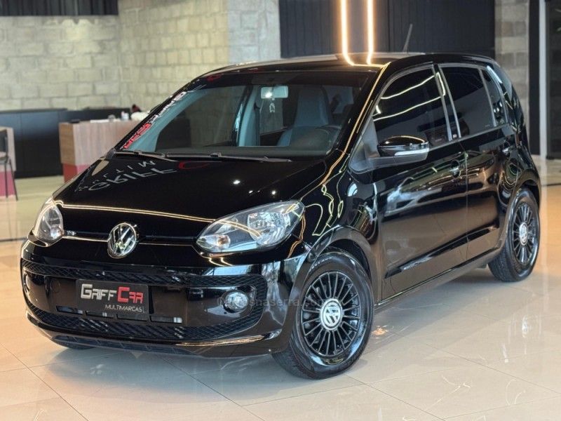 VOLKSWAGEN UP 1.0 TSI MOVE UP 12V 2016/2015 GRIFFCAR MULTIMARCAS DOIS IRMÃOS / Carros no Vale VOLKSWAGEN UP 1.0 TSI MOVE UP 12V 2016/2015 GRIFFCAR MULTIMARCAS DOIS IRMÃOS / Carros no Vale