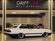 VOLKSWAGEN VOYAGE 1.6 GL 8V 1988/1988 GRIFFCAR MULTIMARCAS DOIS IRMÃOS / Carros no Vale