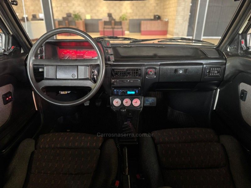 VOLKSWAGEN VOYAGE 1.6 GL 8V 1988/1988 GRIFFCAR MULTIMARCAS DOIS IRMÃOS / Carros no Vale VOLKSWAGEN VOYAGE 1.6 GL 8V 1988/1988 GRIFFCAR MULTIMARCAS DOIS IRMÃOS / Carros no Vale