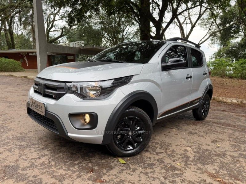 FIAT MOBI 1.0 TREKKING 8V 2025/2026 KASPER VEÍCULOS DOIS IRMÃOS / Carros no Vale FIAT MOBI 1.0 TREKKING 8V 2025/2026 KASPER VEÍCULOS DOIS IRMÃOS / Carros no Vale