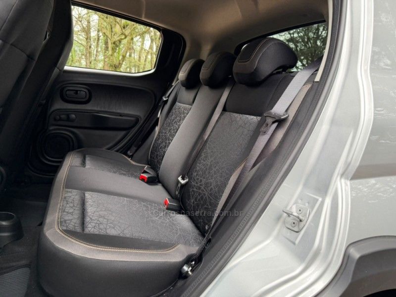 FIAT MOBI 1.0 TREKKING 8V 2025/2026 KASPER VEÍCULOS DOIS IRMÃOS / Carros no Vale FIAT MOBI 1.0 TREKKING 8V 2025/2026 KASPER VEÍCULOS DOIS IRMÃOS / Carros no Vale