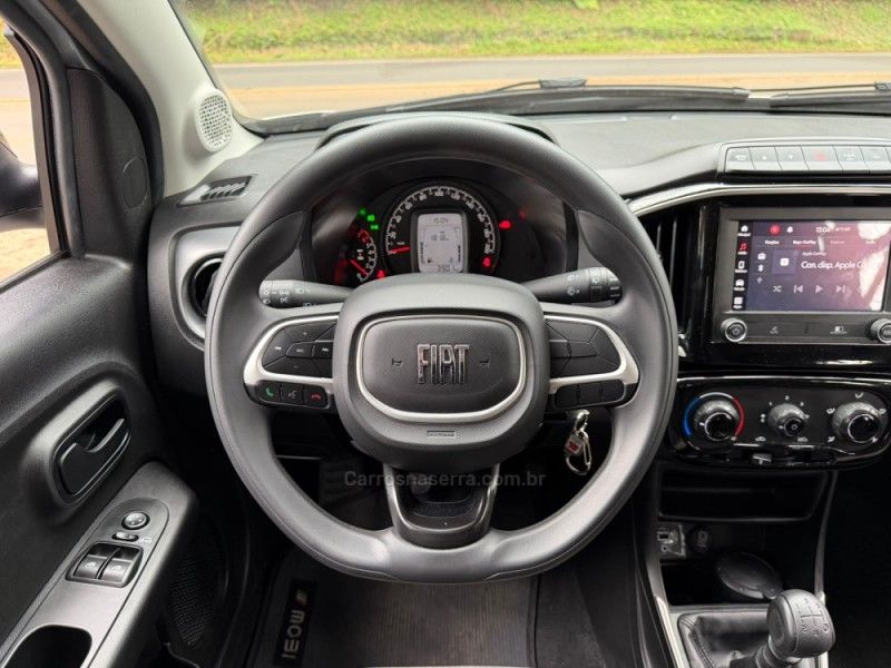FIAT MOBI 1.0 TREKKING 8V 2025/2026 KASPER VEÍCULOS DOIS IRMÃOS / Carros no Vale FIAT MOBI 1.0 TREKKING 8V 2025/2026 KASPER VEÍCULOS DOIS IRMÃOS / Carros no Vale