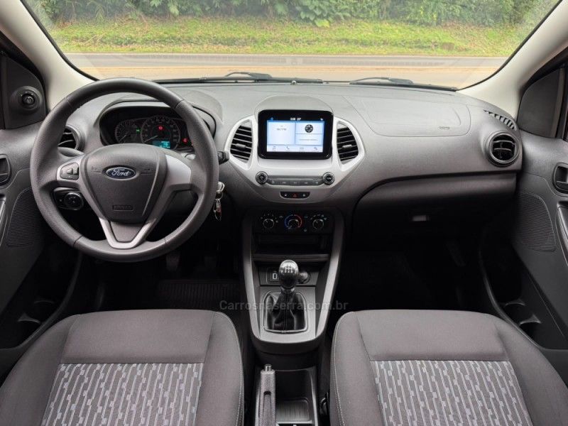 FORD KA 1.0 SE PLUS 12V 2019/2019 KASPER VEÍCULOS DOIS IRMÃOS / Carros no Vale
