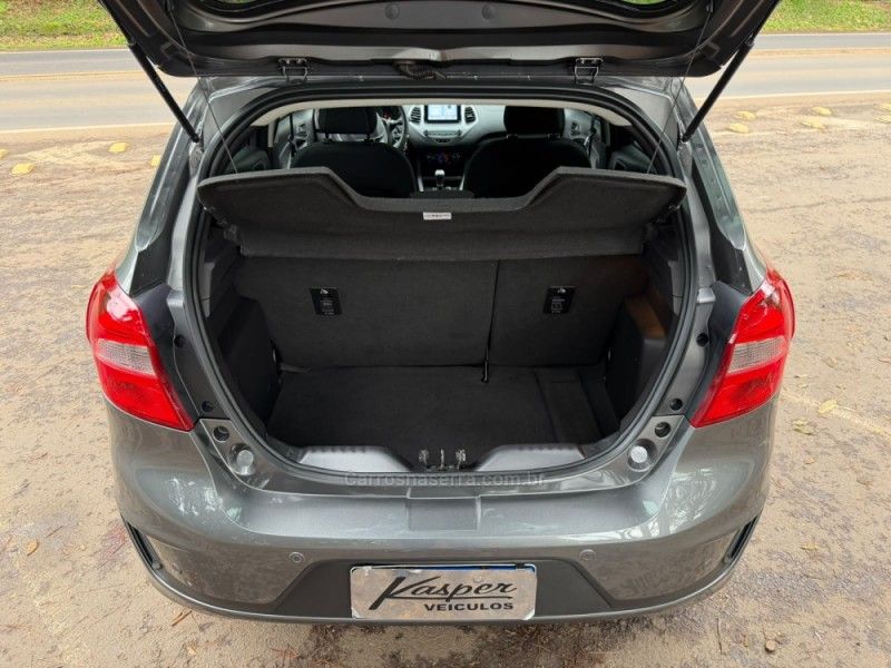 FORD KA 1.0 SE PLUS 12V 2019/2019 KASPER VEÍCULOS DOIS IRMÃOS / Carros no Vale